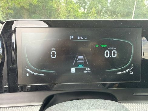 Certified 2024 Kia Sportage LX FWD image 11