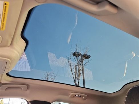 Used 2022 Ford Mustang Mach-E Premium image 16