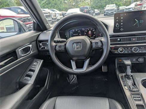 Used 2025 Honda Civic Sport Touring image 14