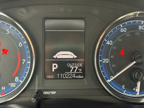 Used 2017 Toyota Corolla LE FWD image 20