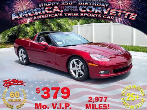 Used 2007 Chevrolet Corvette Coupe w/ Preferred Equipment Group RWD image 1