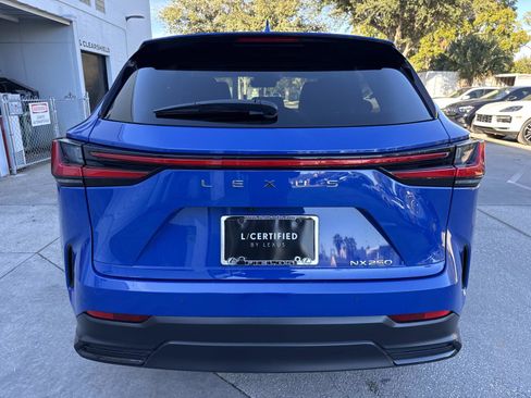 Certified 2025 Lexus NX 250 FWD w/ Premium Package image 4