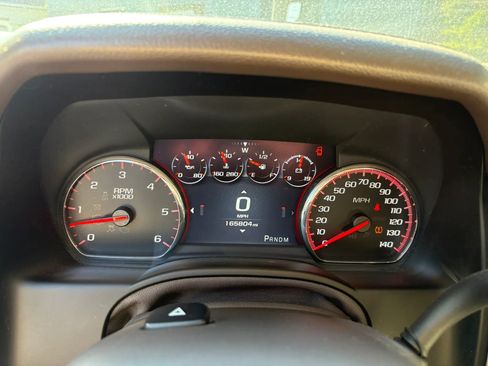 Used 2015 GMC Yukon XL Denali w/ Touring Package AWD/4WD image 27