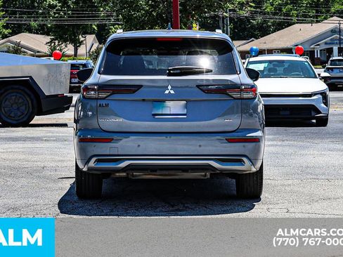 Used 2025 Mitsubishi Outlander SEL FWD image 12