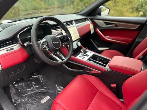 New 2026 Jaguar F-PACE R-Dynamic S image 12