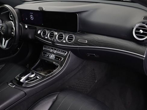 Used 2020 Mercedes-Benz E 350 4MATIC Sedan image 23
