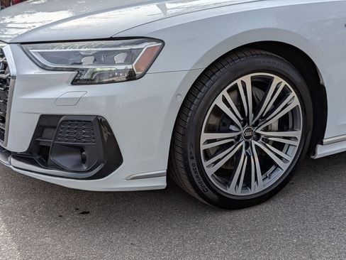 Used 2023 Audi A8 L 3.0T image 9