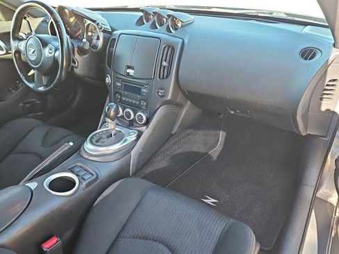 Used 2016 Nissan 370Z Coupe w/ Sport Package RWD image 23