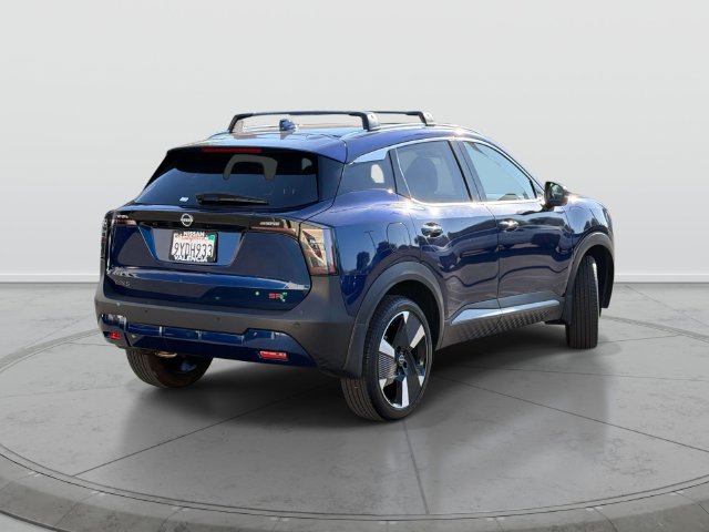 Certified 2025 Nissan Kicks SR FWD image 4