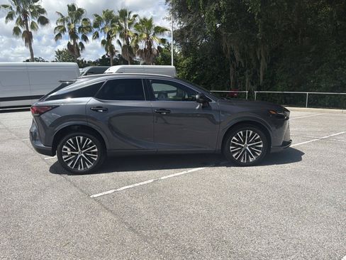 Used 2024 Lexus RX 350 Premium Plus w/ Convenience Package FWD image 3