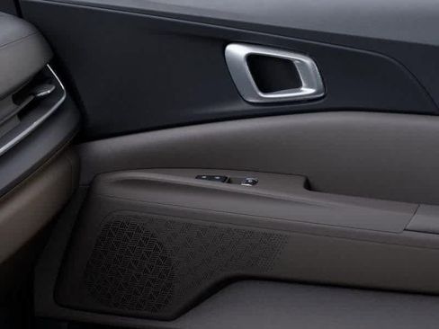 New 2026 Kia Carnival EX FWD image 25