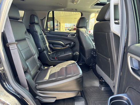 Used 2017 GMC Yukon Denali AWD/4WD image 32