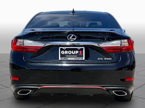 Used 2018 Lexus ES 350 w/ Luxury Package w/Wood Trim FWD image 5