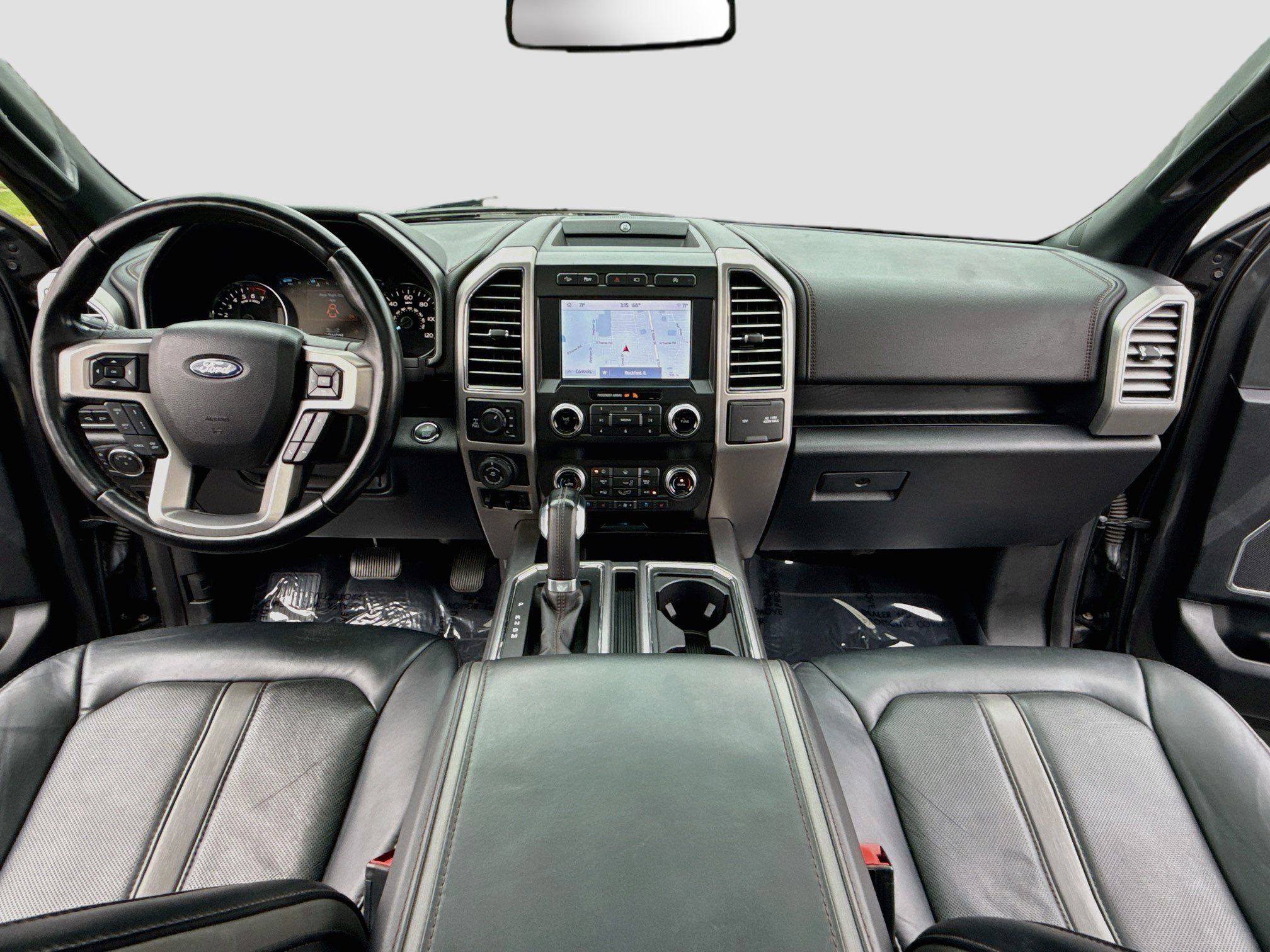 Used 2019 Ford F150 Platinum w/ Equipment Group 701A Luxury AWD/4WD image 14