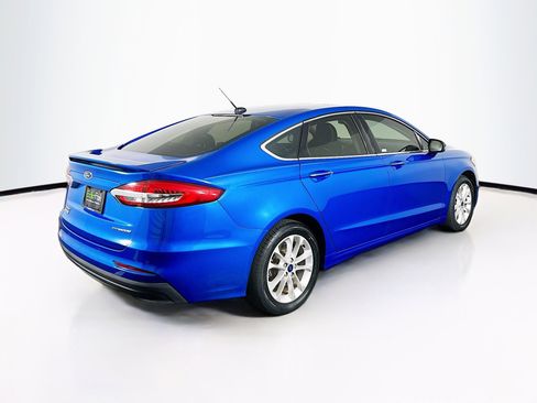 Used 2019 Ford Fusion Energi Titanium image 9