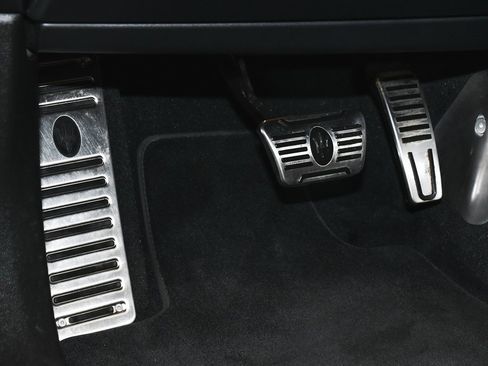 Used 2022 Maserati Levante Modena image 22