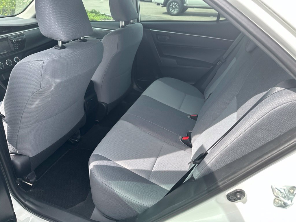 Used 2016 Toyota Corolla L FWD image 11