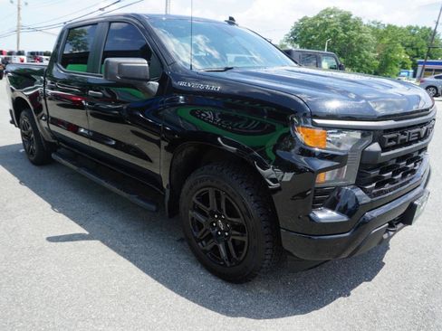Used 2022 Chevrolet Silverado 1500 Custom AWD/4WD image 4