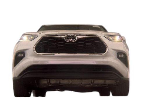 Used 2023 Toyota Highlander Limited AWD/4WD image 3