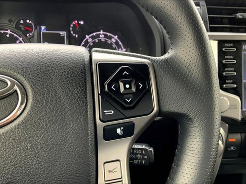 Used 2024 Toyota 4Runner SR5 image 18