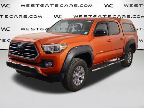 Used 2018 Toyota Tacoma SR5 RWD image 1