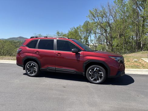 New 2026 Subaru Forester Limited AWD/4WD image 7
