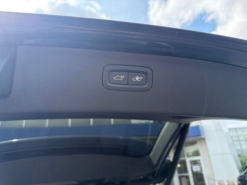 Used 2020 Volvo XC90 T6 Inscription w/ Protection Package Premier AWD/4WD image 7