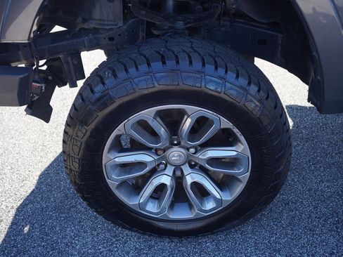 Used 2020 RAM 1500 Laramie w/ Sport Appearance Package AWD/4WD image 37