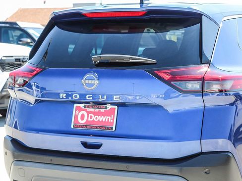 Used 2023 Nissan Rogue S FWD image 10