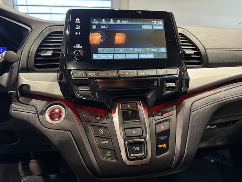 Used 2023 Honda Odyssey Sport image 19