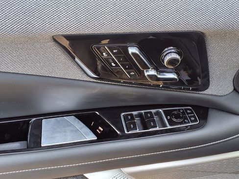 New 2026 Cadillac Optiq Sport 1 image 16