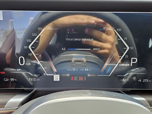 New 2025 BMW i7 xDrive60 image 20