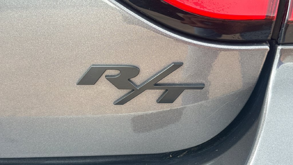 Used 2022 Dodge Charger R/T w/ Driver Convenience Group RWD image 15