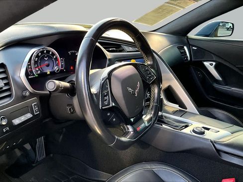 Used 2017 Chevrolet Corvette Z06 RWD image 18