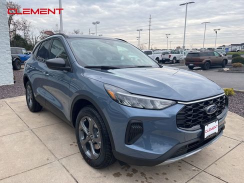 New 2025 Ford Escape ST-Line w/ Tech Pack #1 image 3