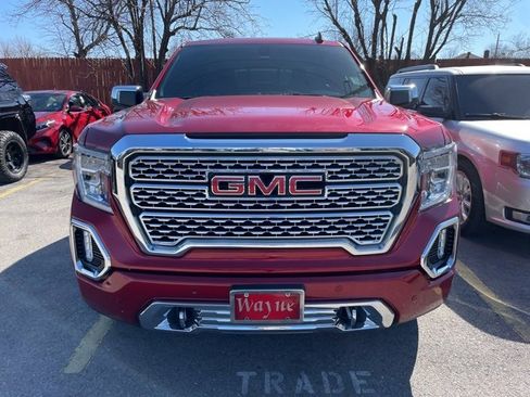 Used 2022 GMC Sierra 1500 Denali w/ Denali Premium Package image 3