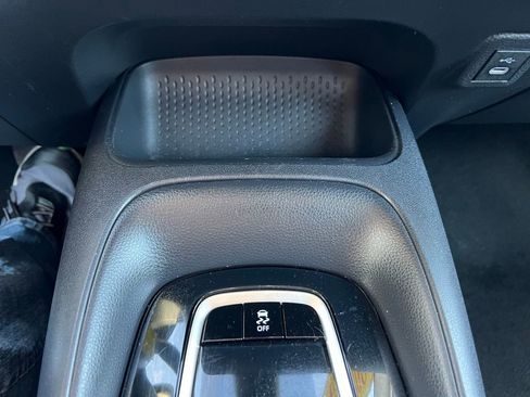 Used 2024 Toyota Corolla LE image 31