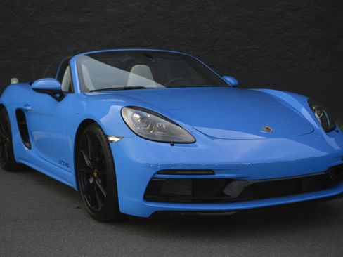 Certified 2025 Porsche 718 Boxster GTS image 9