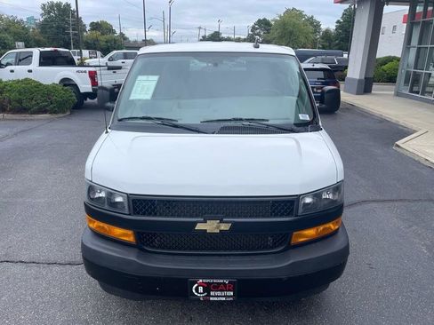 Used 2023 Chevrolet Express 3500 LS image 2