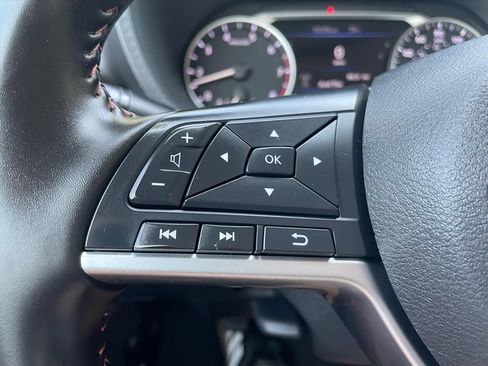Used 2025 Nissan Sentra SR FWD image 20