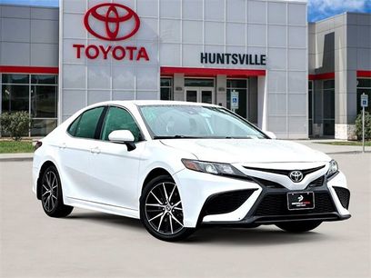 Used 2024 Toyota Camry SE