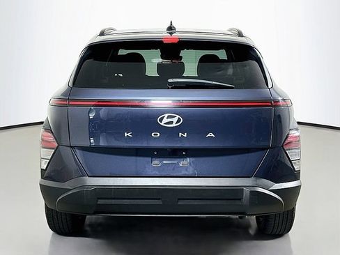 Used 2024 Hyundai Kona SEL FWD image 6