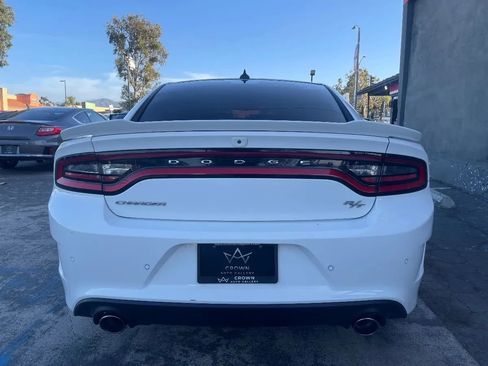 Used 2019 Dodge Charger R/T RWD image 8