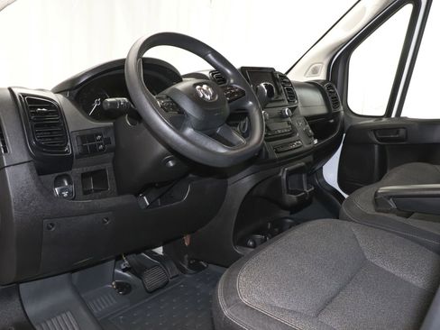 Used 2023 RAM ProMaster 2500 FWD image 17