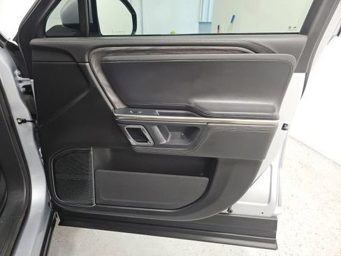Used 2023 Rivian R1T Adventure AWD/4WD image 37