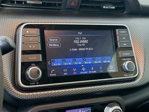 Used 2019 Nissan Kicks SV FWD image 17