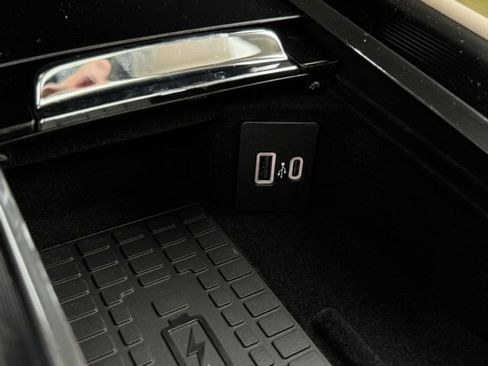 New 2026 Lincoln Corsair Premiere image 32