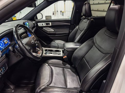 Used 2020 Ford Explorer ST w/ ST Street Pack AWD/4WD image 12