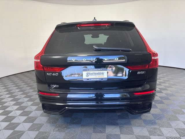 Used 2025 Volvo XC60 B5 Plus AWD/4WD image 7