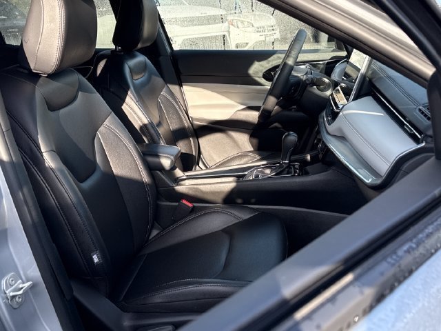 Used 2025 Jeep Compass Limited AWD/4WD image 18